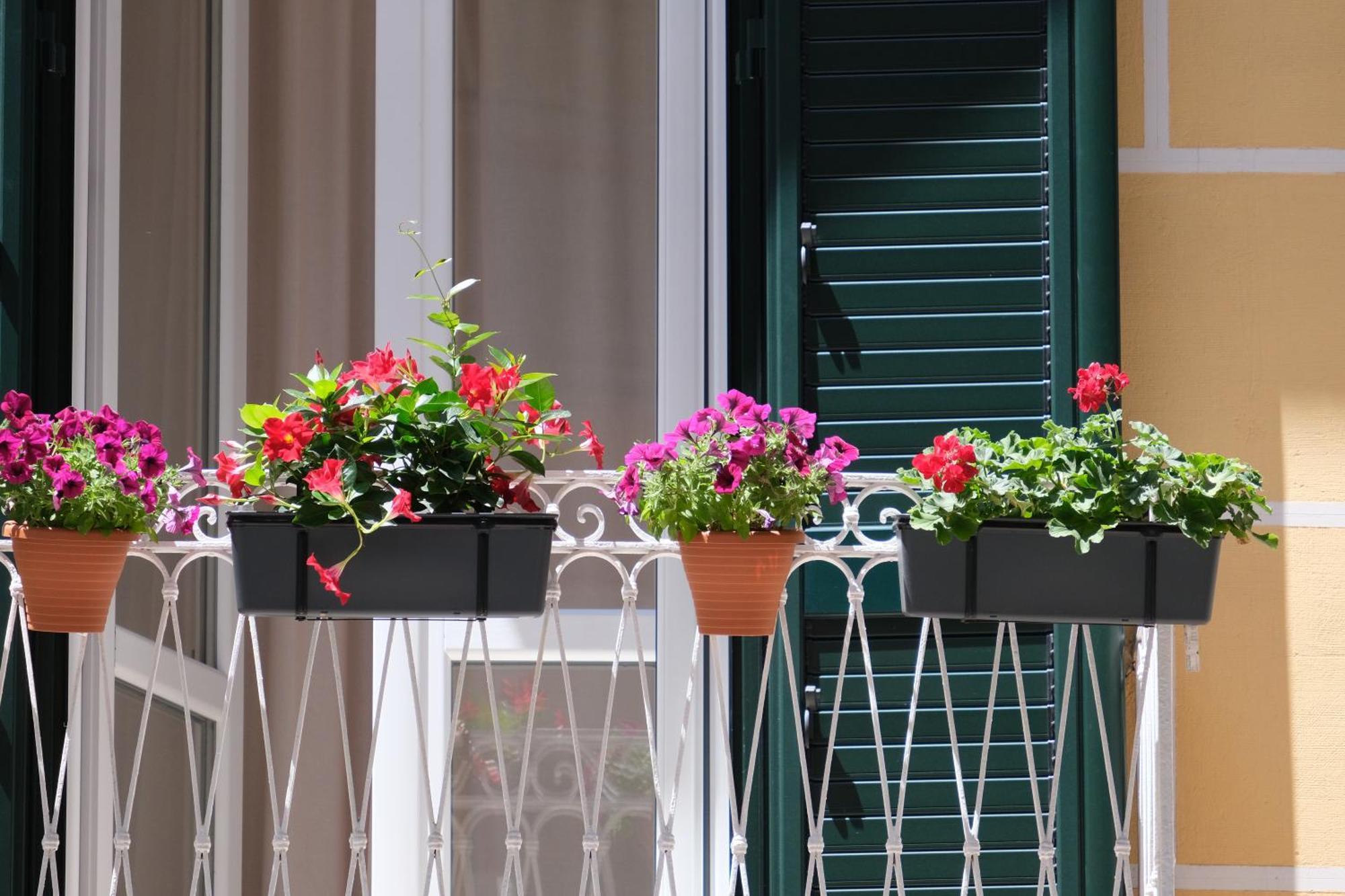 Il Poggiolo Fiorito Hotel Taranto Exterior photo