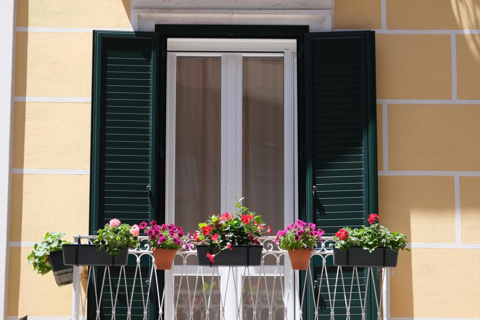 Il Poggiolo Fiorito Hotel Taranto Exterior photo